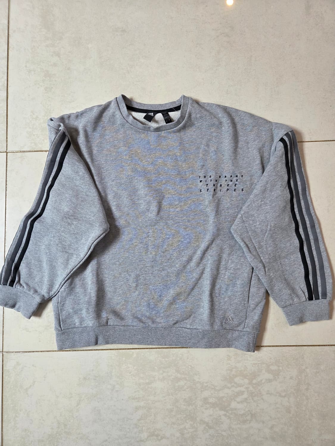 아디다스 회색 맨투맨 상품이미지1