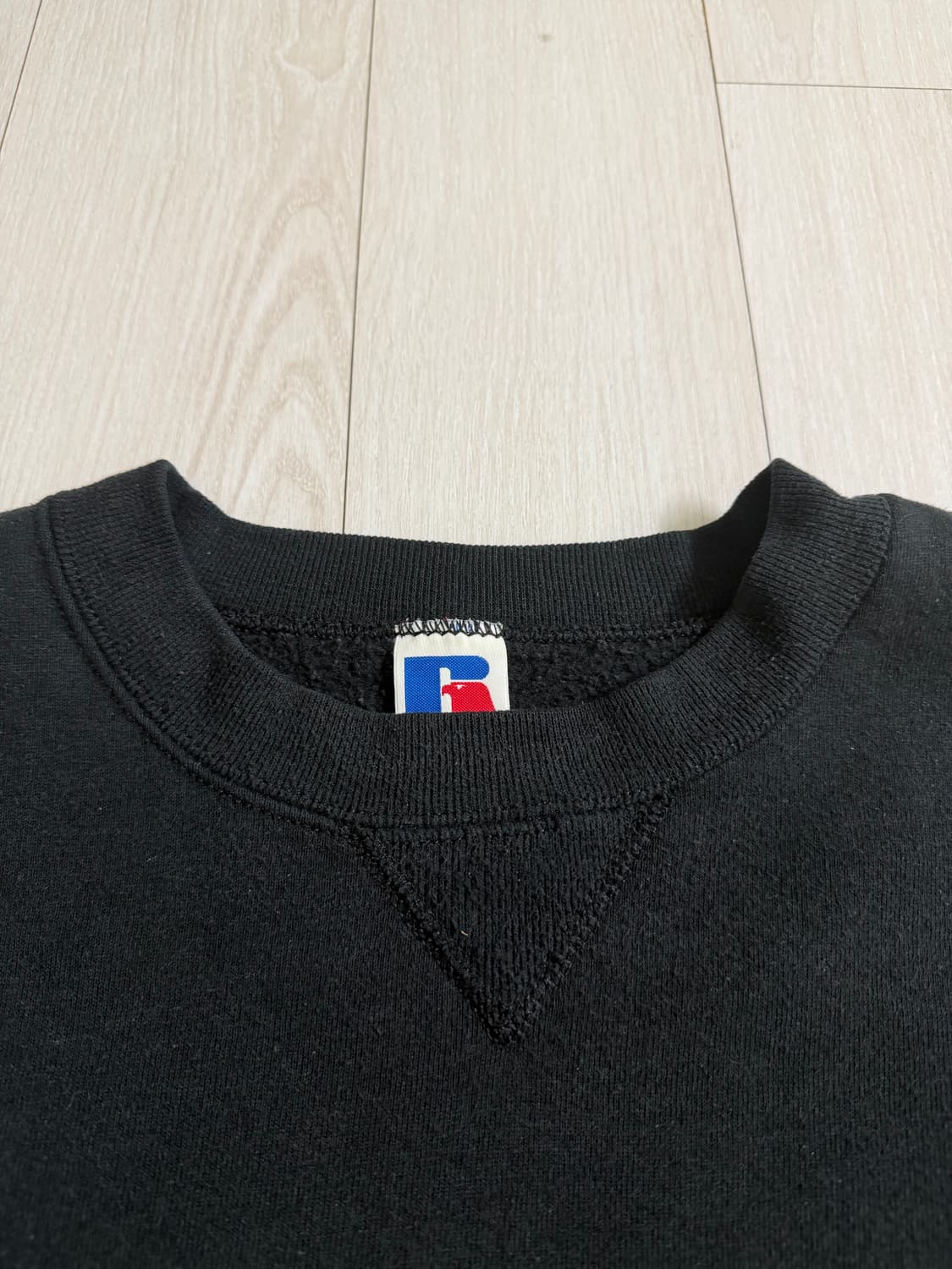 (105) 러셀 맨투맨 블랙 xxl  상품이미지3