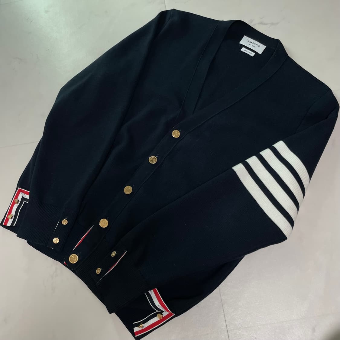 톰브라운 밀라노스티치 금장 가디건 3사이즈 오케이몰 정품 상품이미지1