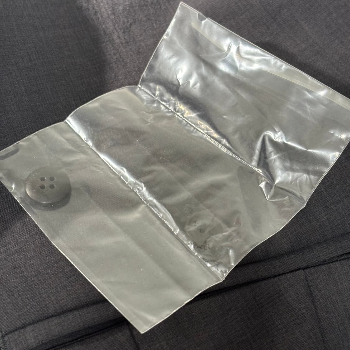 L) 요코 사카모토 25SS 개버딘 슬랙스 상품이미지3