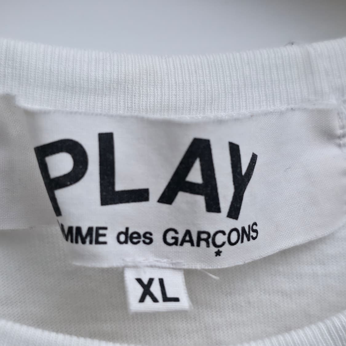 [XL] 꼼데가르송 화이트 반팔티 상품이미지5