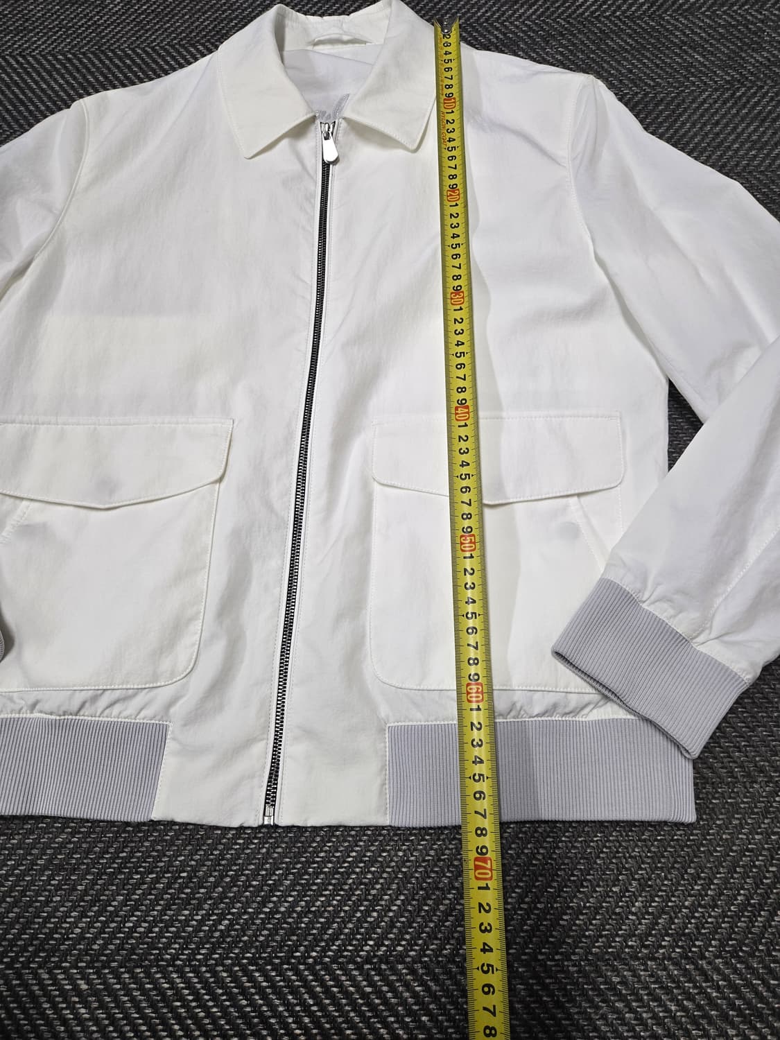 갤럭시 23ss 점퍼 화이트 봄버 자켓 상품이미지8