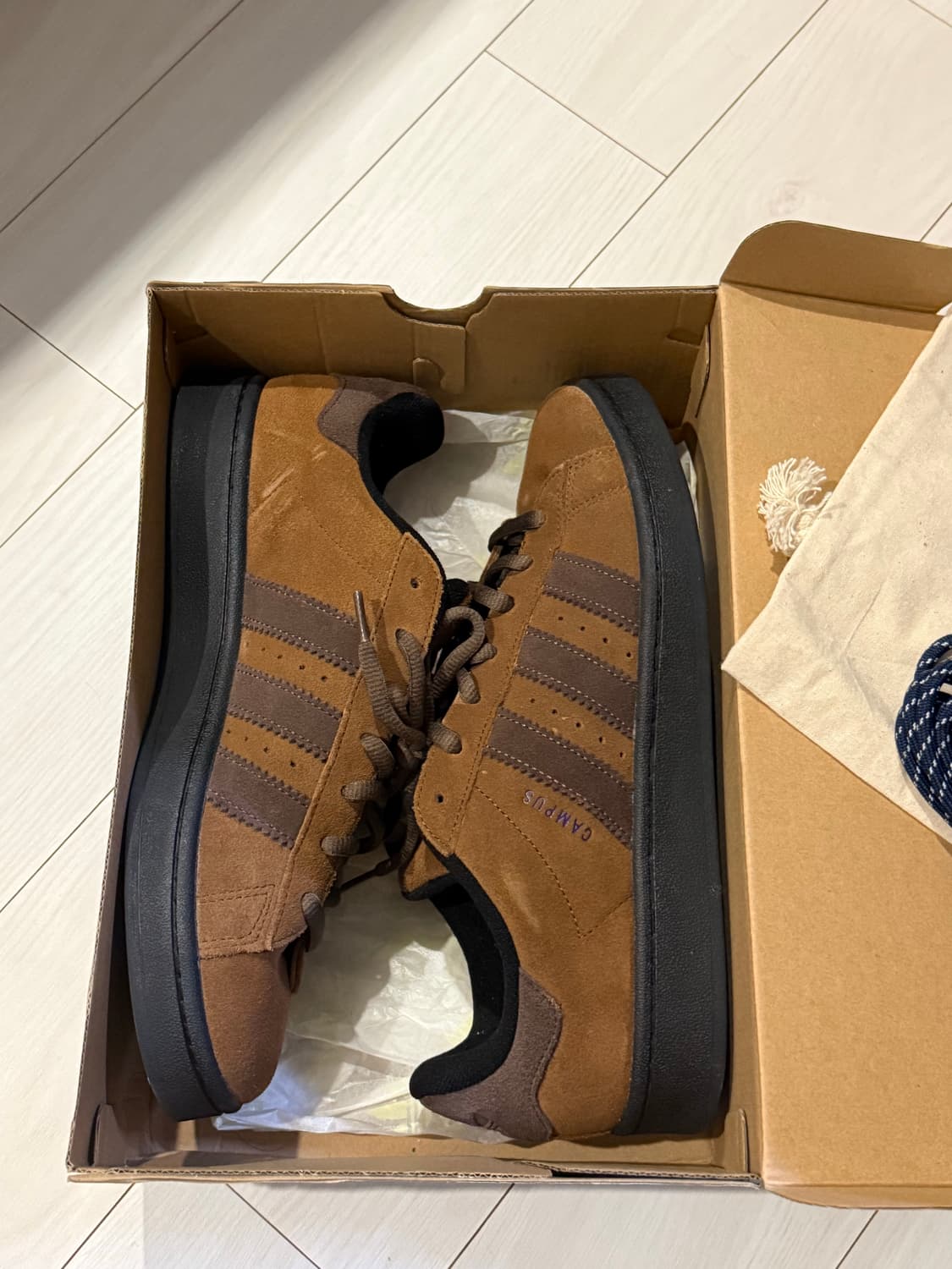 [270] 아디다스 시바타 히카리 캠퍼스 상품이미지4