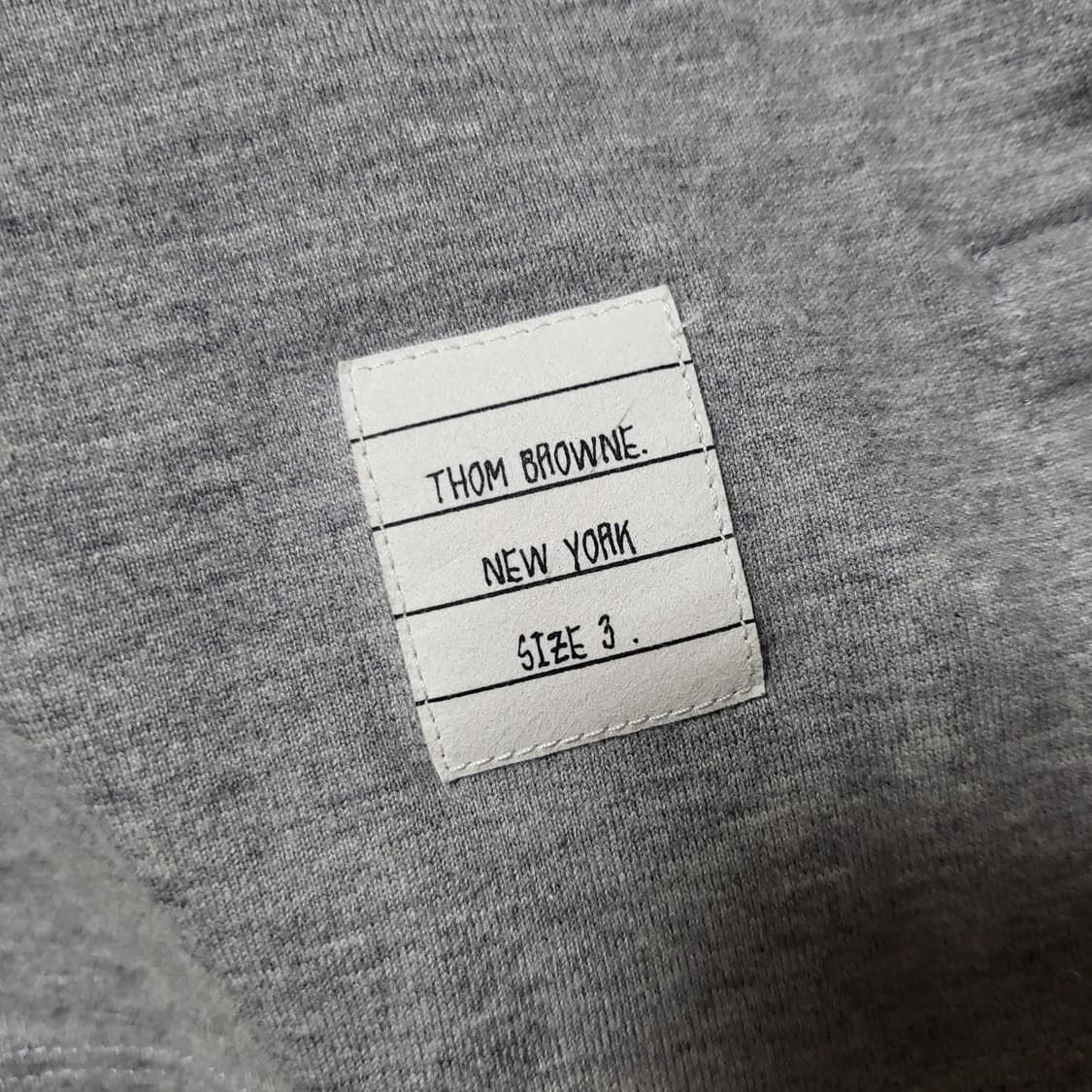 [새상품급] 3 / 톰브라운 포켓 폴로 반팔티  상품이미지3