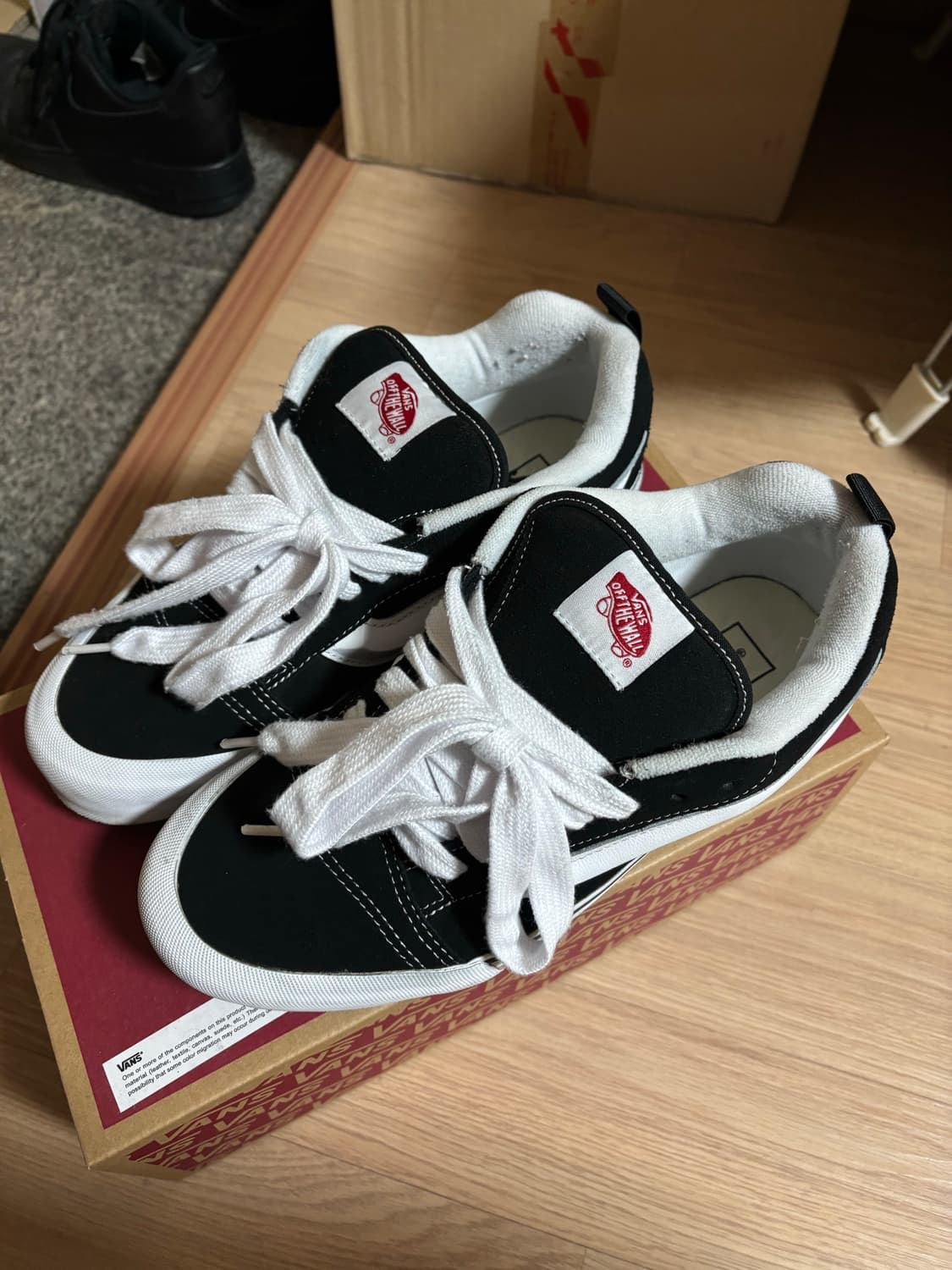 반스 뉴스쿨 검흰 상품이미지1