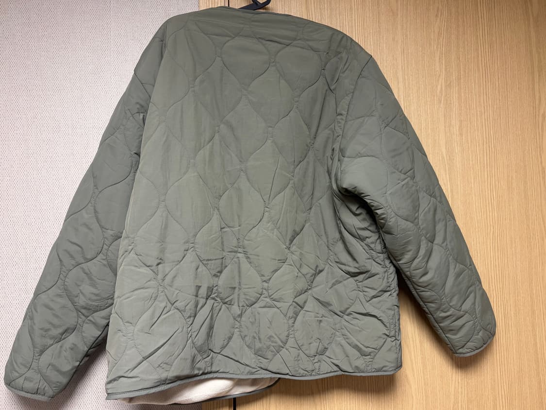 스파오 퀄팅자켓 팝니다 상품이미지2