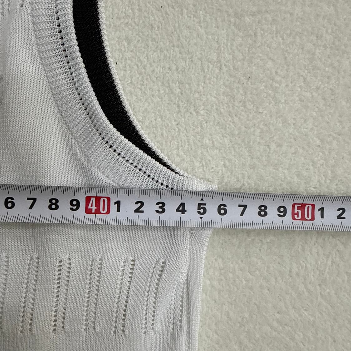 실측확인 블랙앤화이트 니트 베스트 0327T 상품이미지5