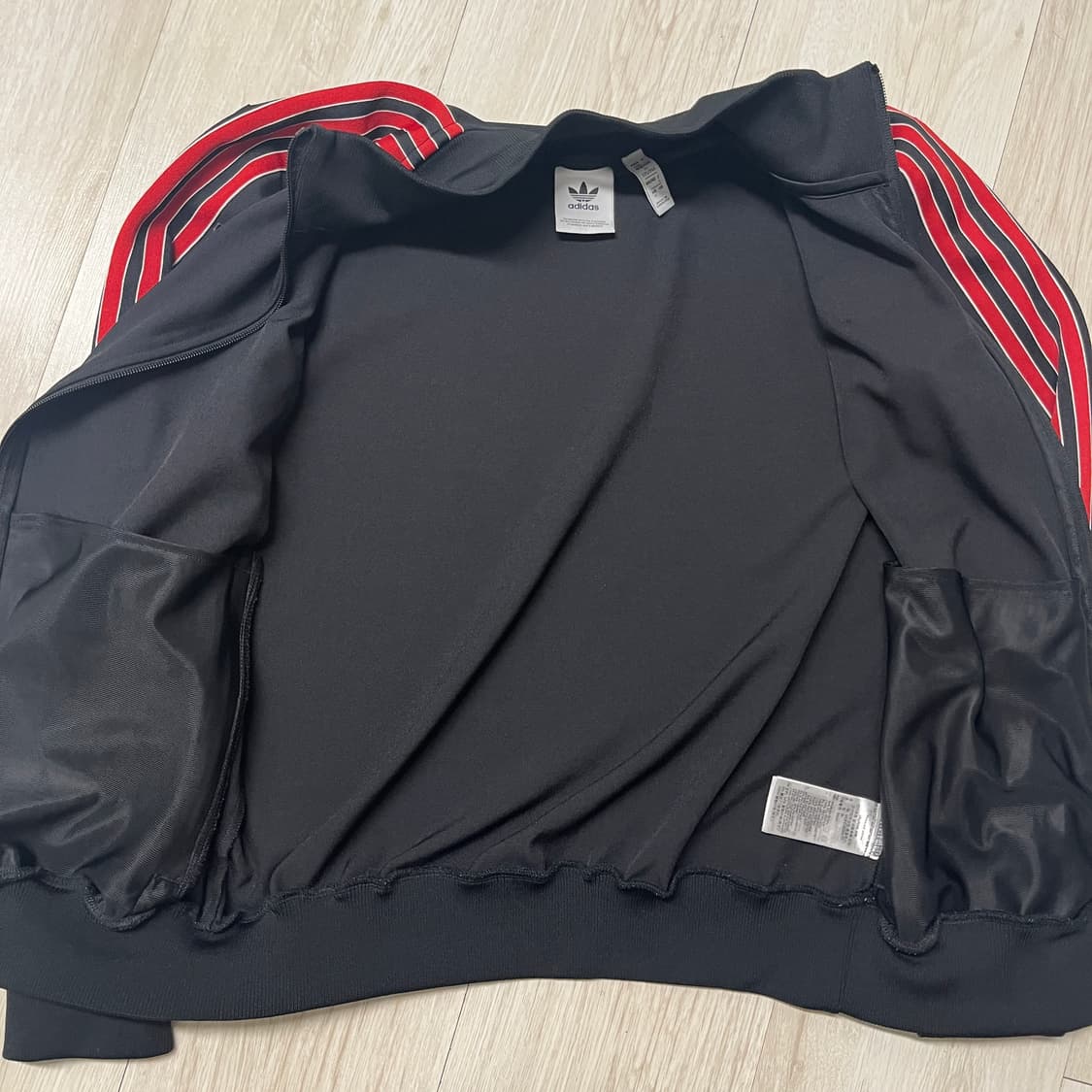 아디다스 맨유 트랙탑 블랙/레드 삼선 m 상품이미지5