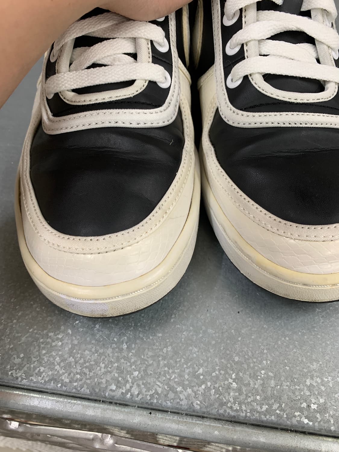 나이키 반달 로우 프리미엄 블랙화이트 270 상품이미지5