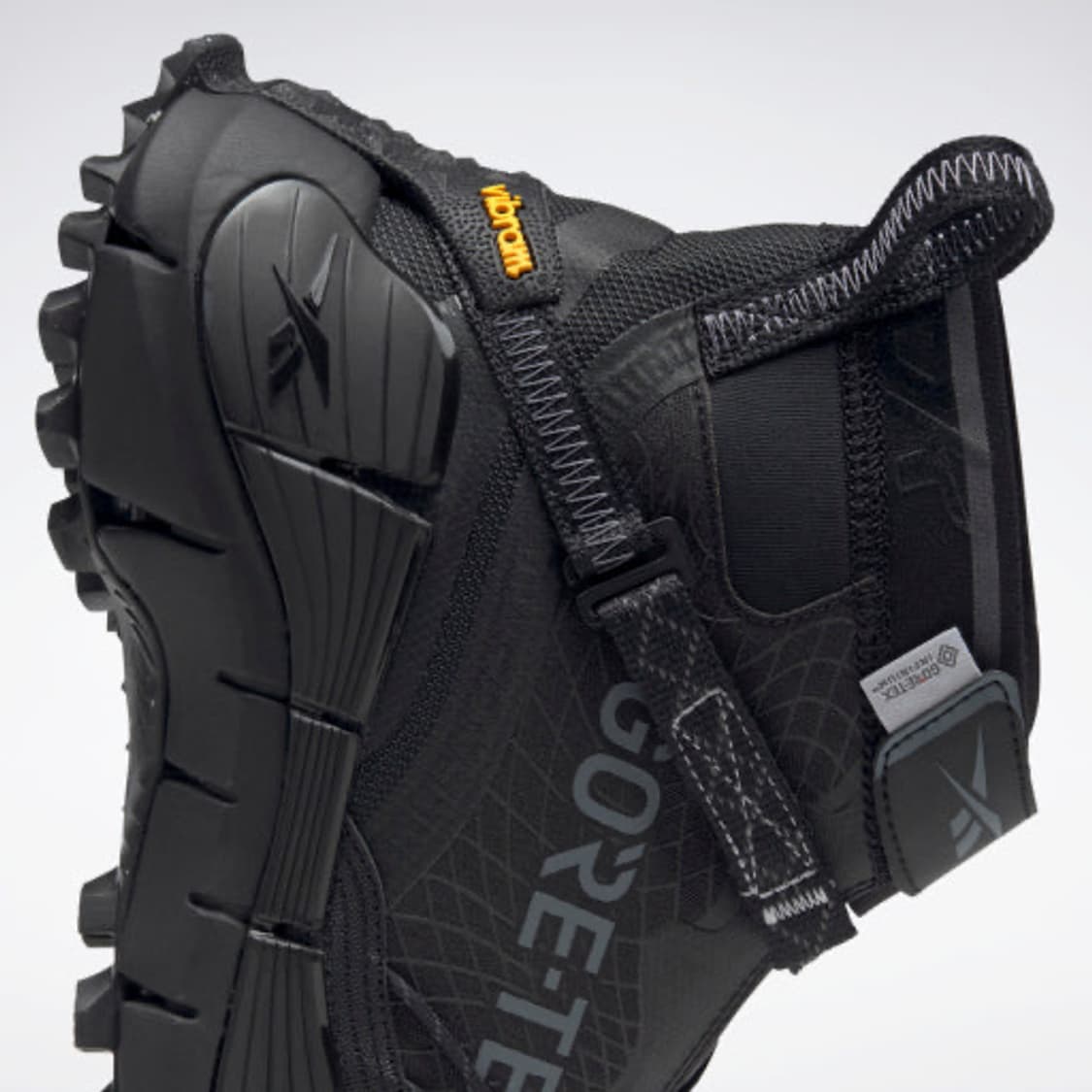 리복 직 키네티카2 엣지 고어텍스 블랙 상품이미지2