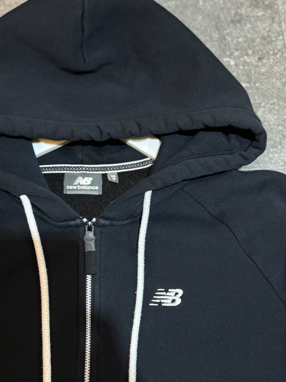 뉴발란스 하프집업 후드티 95 상품이미지4