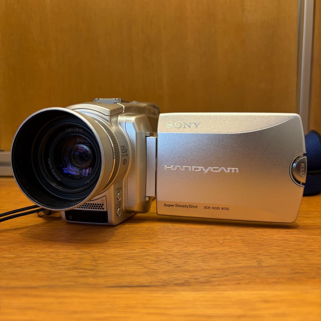 SONY DCR-HC85 NTSC Camcorder 상품이미지4