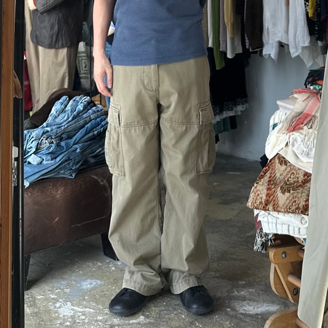 (착용컷) 00's 리바이스 카고 팬츠 (남성용 32) 상품이미지4