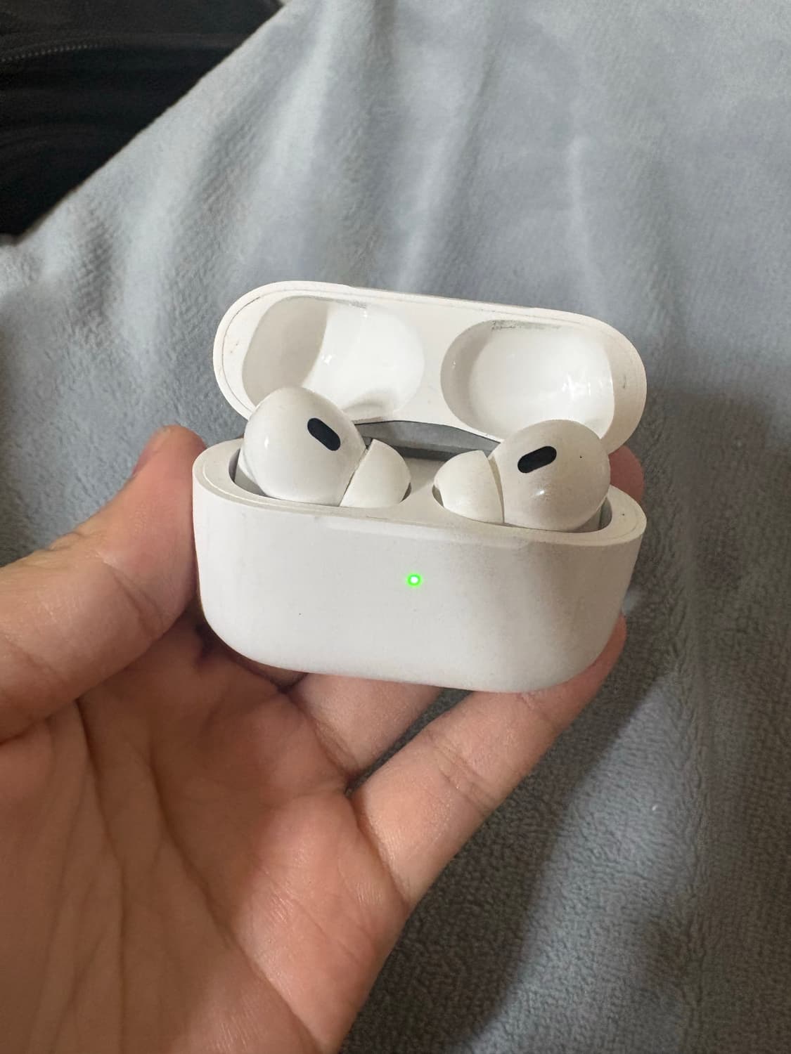 에어팟 프로2 판매 상품이미지1