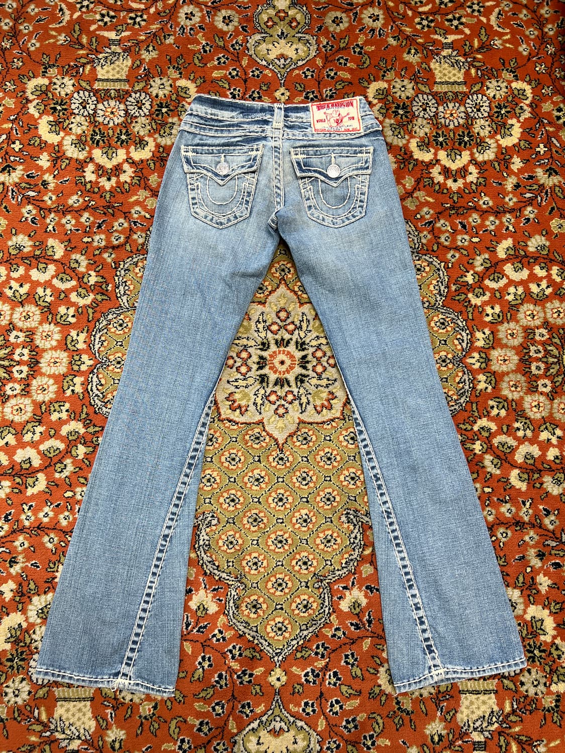 [24] 트루릴리전 조이 슈퍼 티 부츠컷 플레어진 데님팬츠 상품이미지2