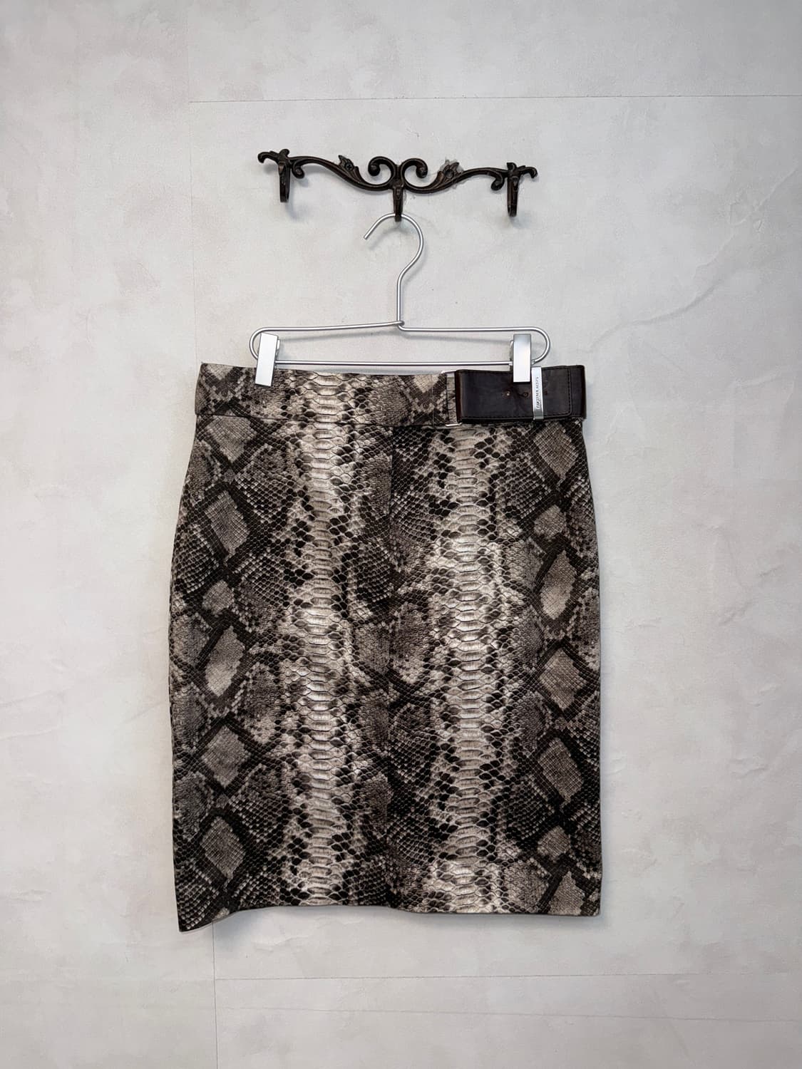Michael Kors brown python belted midi sk 상품이미지1