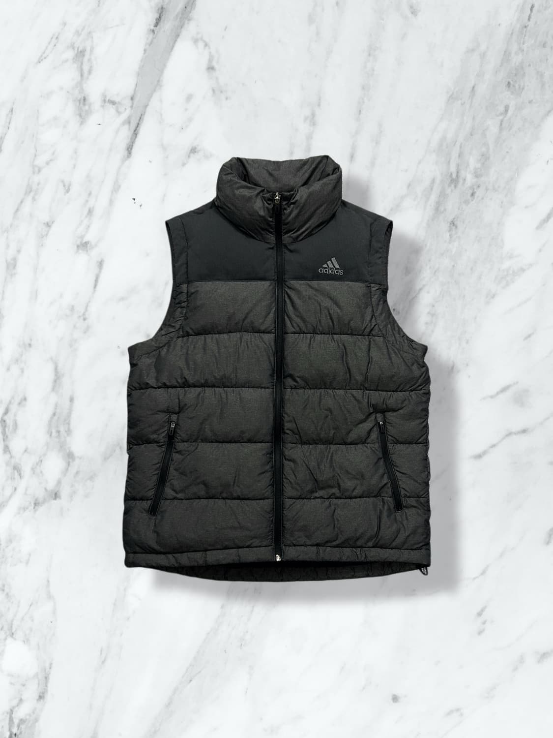 아디다스 올드스쿨 그레이 패딩 베스트 L 상품이미지1