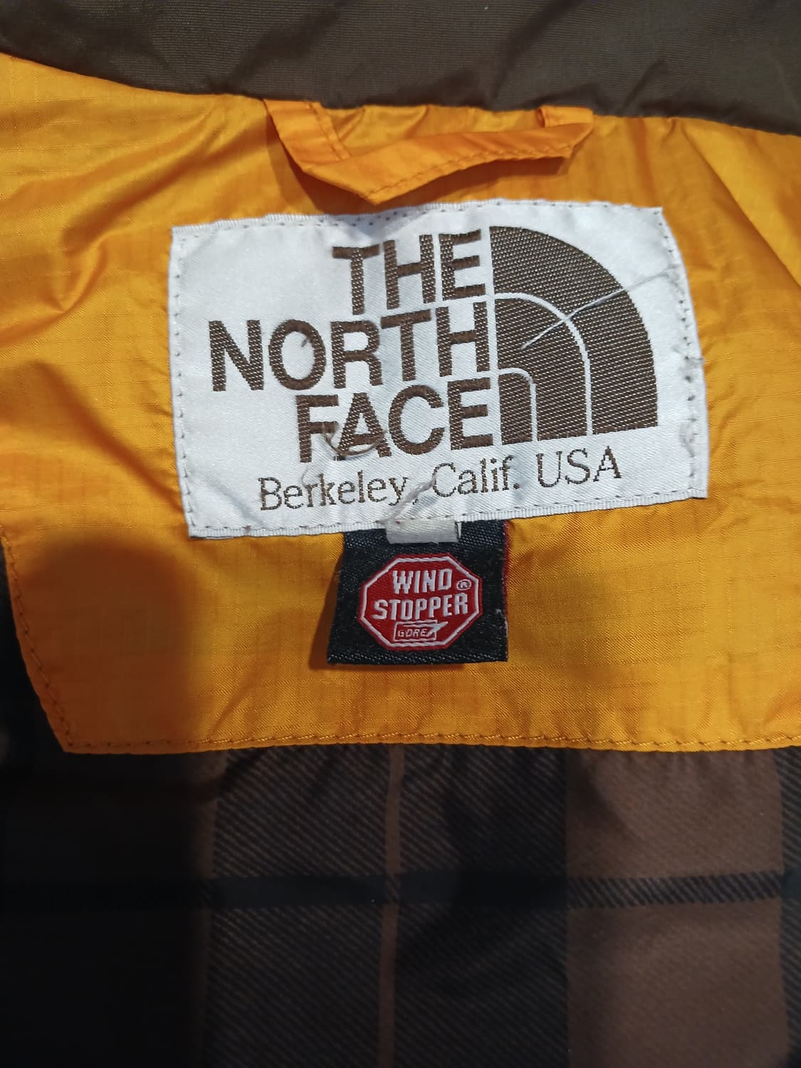 (S,90)노스페이스 유니버스 다운 윈드스토퍼 800  옐로우
 상품이미지9