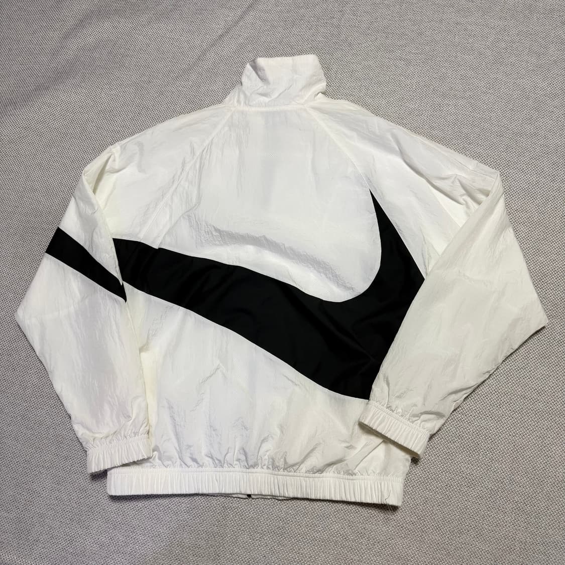 나이키 빅스우시 바람막이 자켓 상품이미지5