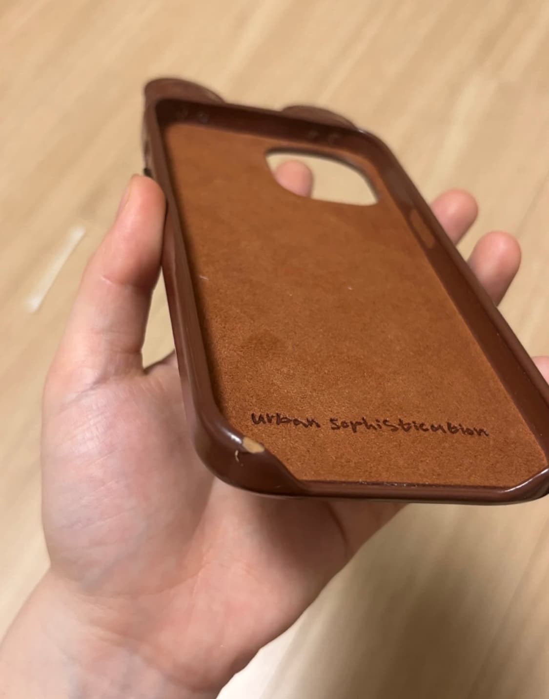 어반소피스티케이션 아이폰15 케이스 상품이미지3