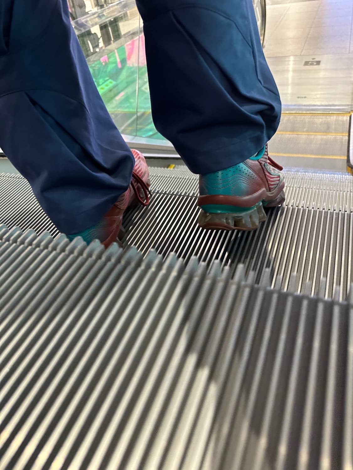 Easel Laboratory Index4 Panel Tuck Pants 상품이미지2