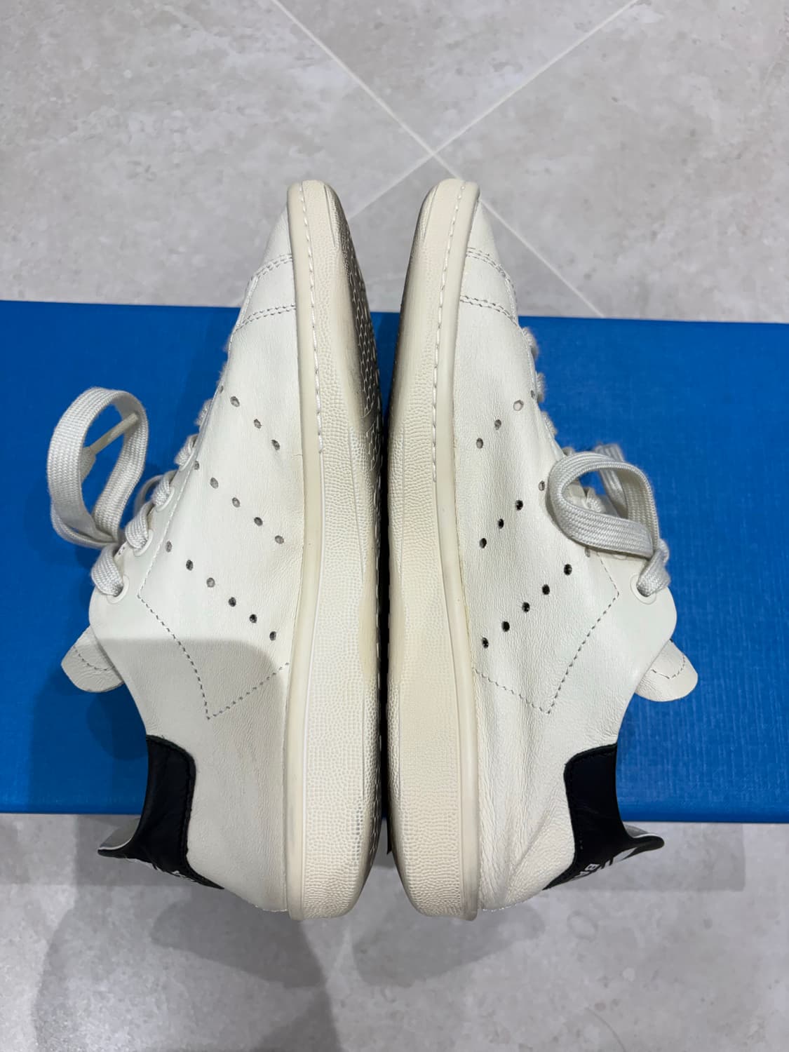(36) 발렌시아가 x 아디다스 스탠 스미스 오프 화이트 상품이미지4