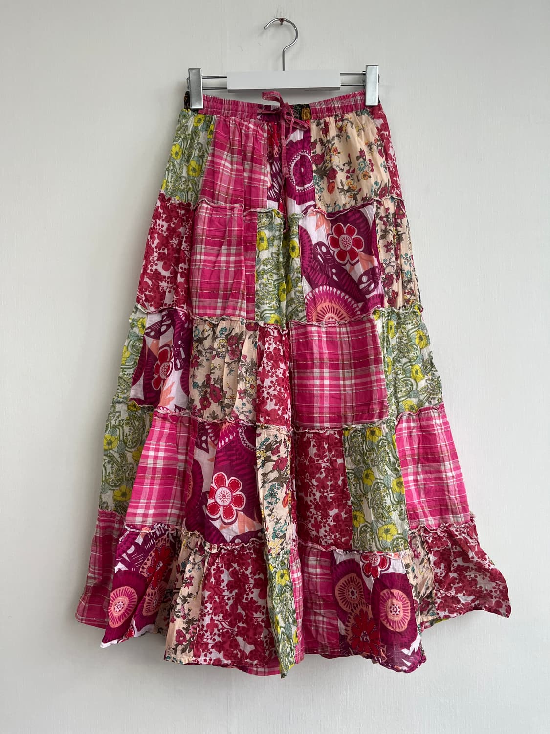 핑크 체크 패치 롱 스커트 상품이미지1