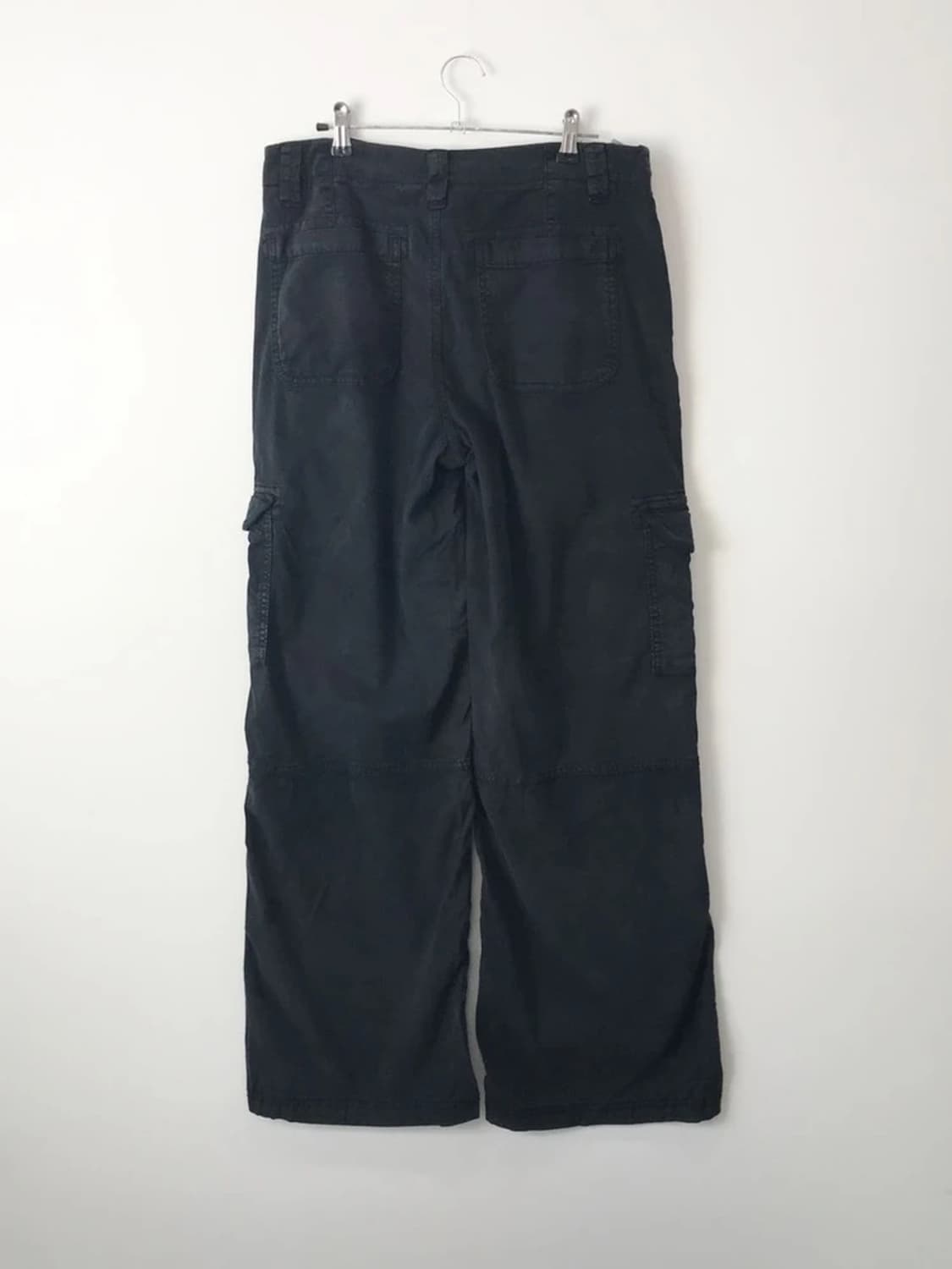 American Eagle Black Cargo Pants 상품이미지5