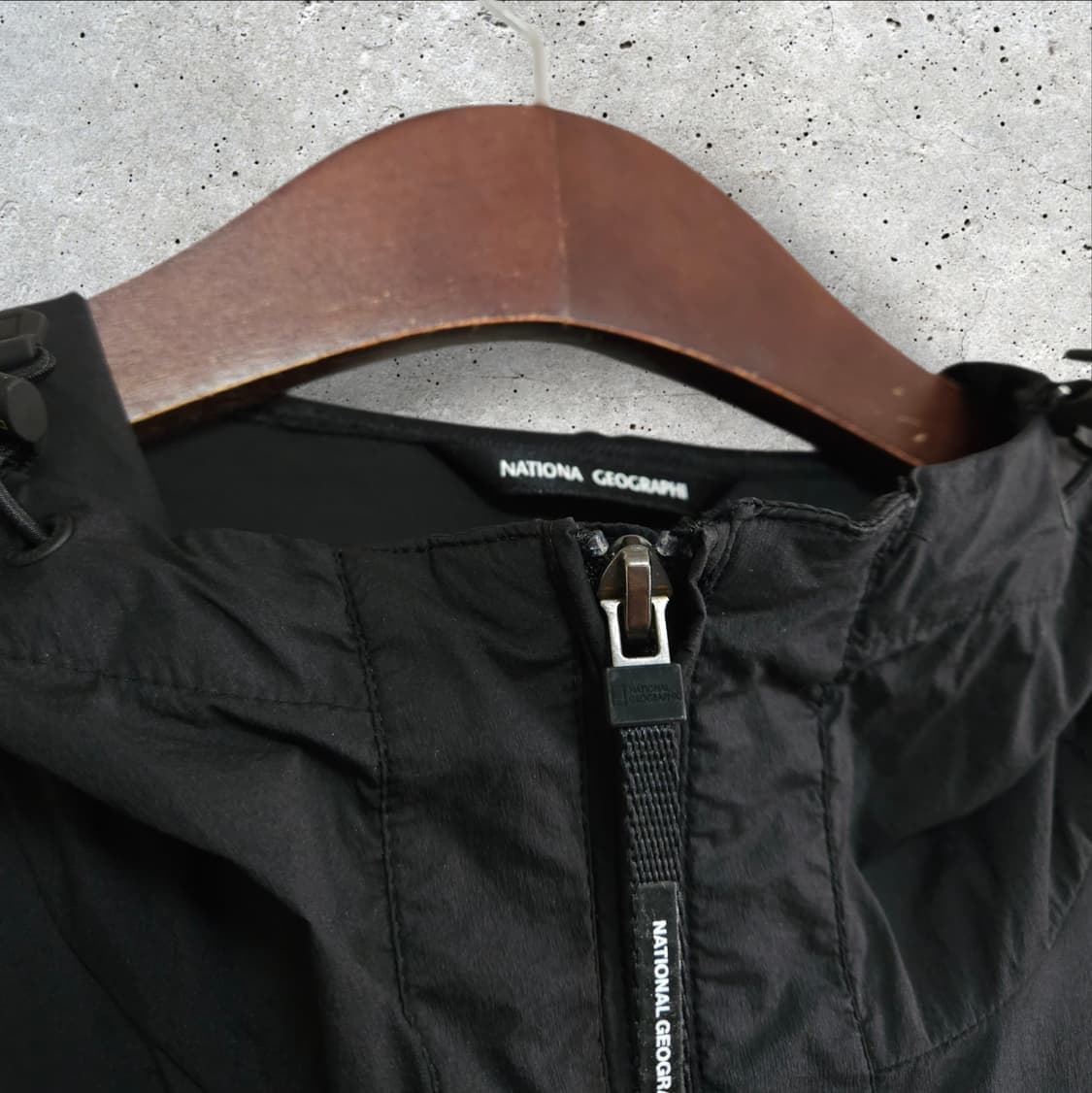 내셔널지오그래픽 경량 유틸리티 바람막이 자켓 (100/L) 상품이미지3