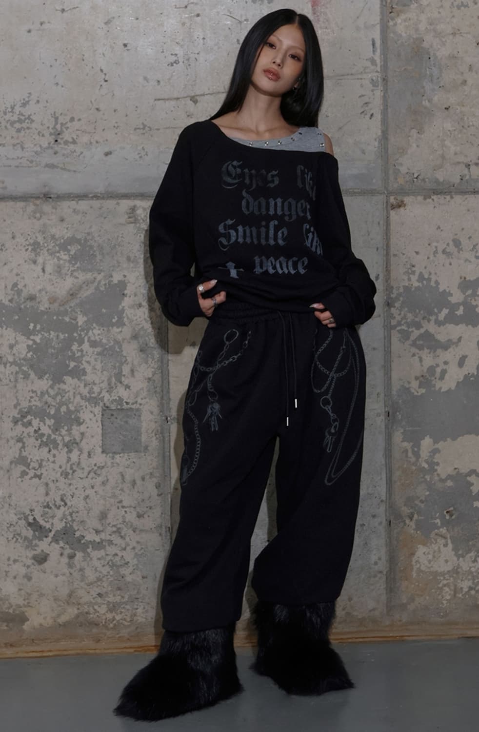 팬시클럽 로저리 노이어 스웻셔츠 상품이미지3