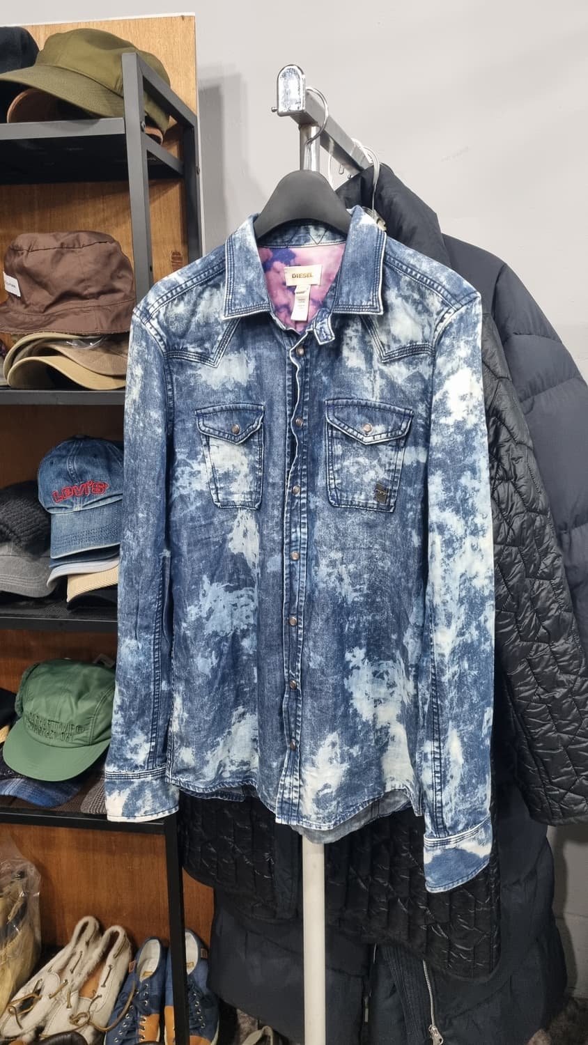 diesel(디젤) 웨스턴 데님셔츠 M사이즈  컨디션10/9 상품이미지1