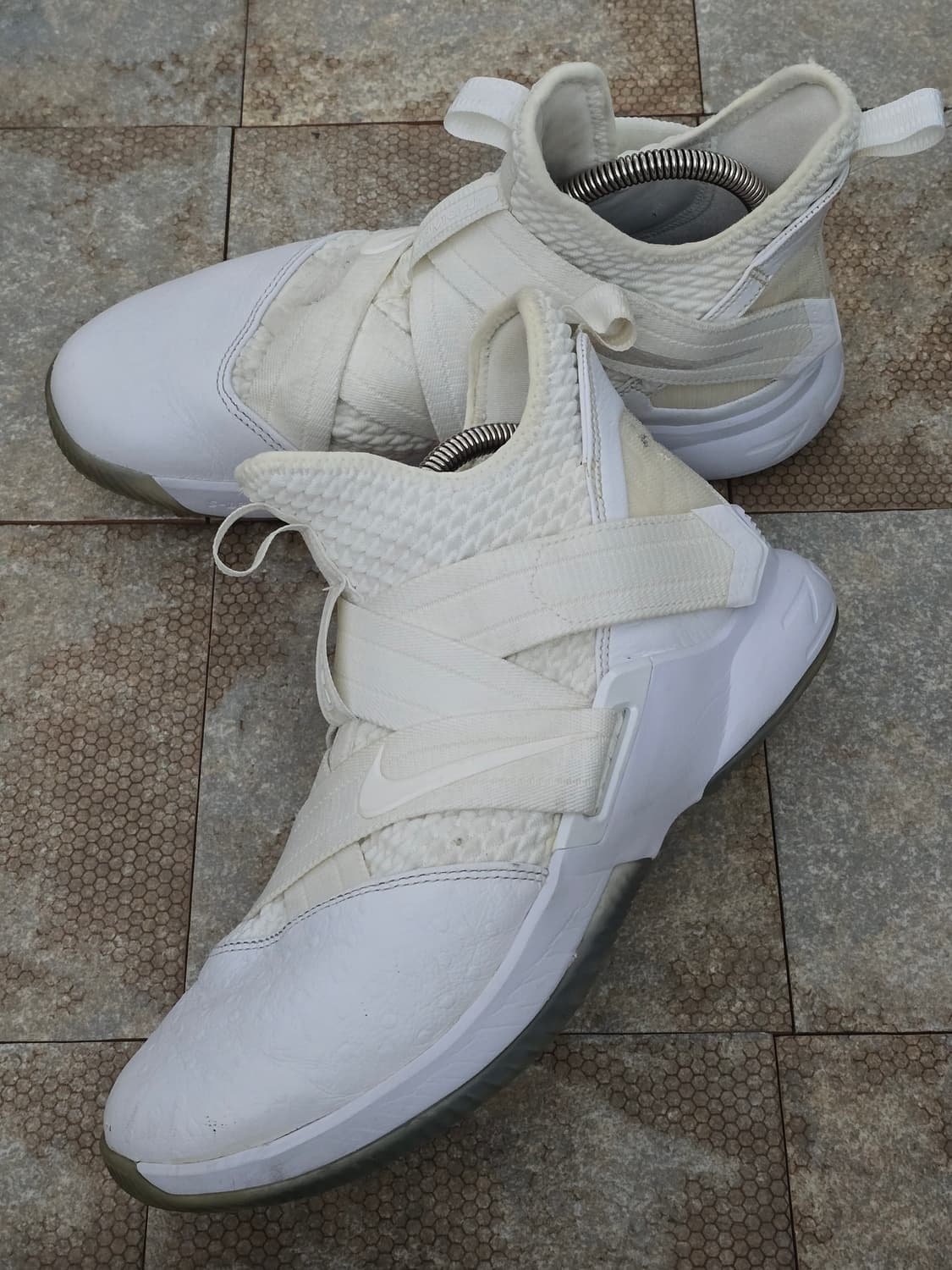 (270)나이키 르브론 12 솔져 화이트 상품이미지3