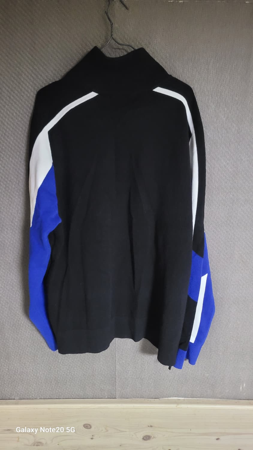 버버리 니트 상품이미지3