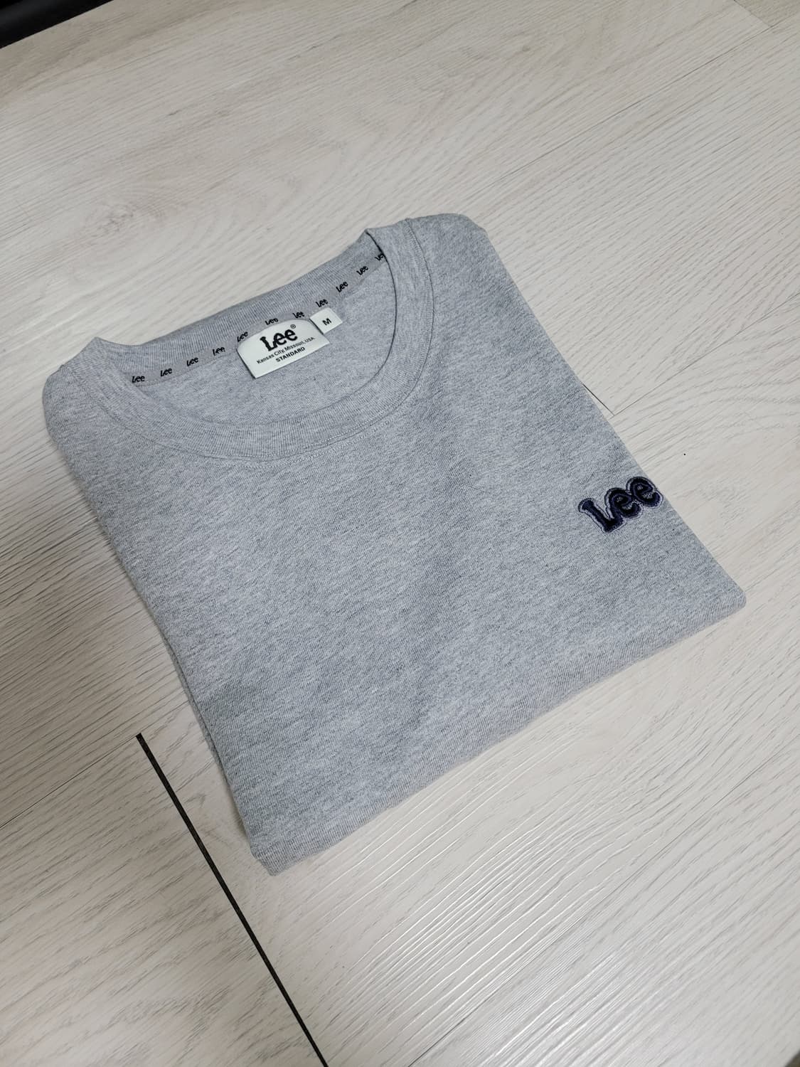 새상품) lee 리 스몰 트위치 로고 긴 팔 티셔츠 그레이 M 상품이미지6