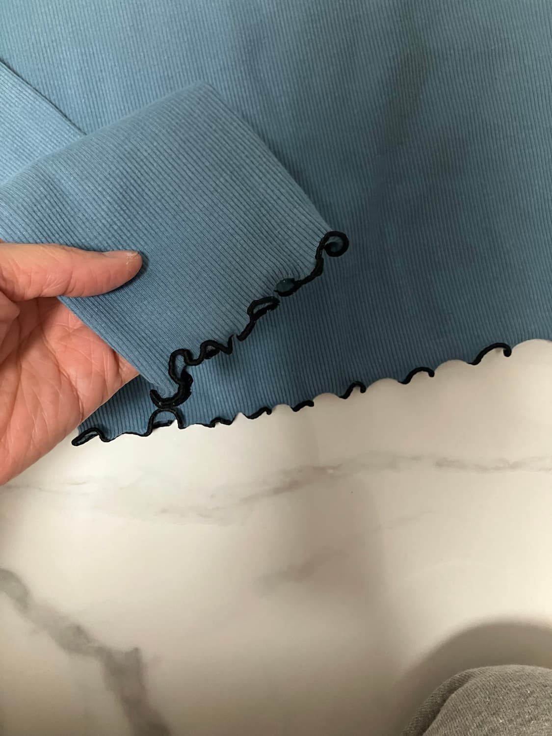 Y2K 딱붙핏 emo 레이어드 레튜스 헴 더스트 블루 면 긴팔 쭉티  상품이미지4