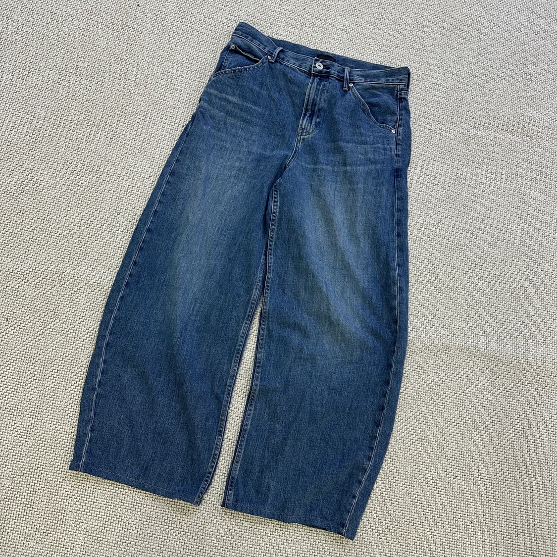 71 유니클로 데님 배기 커브 진 0410D 상품이미지1