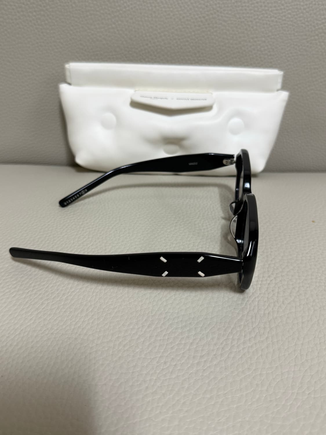 젠틀몬스터 메종마르지엘라 MM212 블랙클리어 상품이미지2