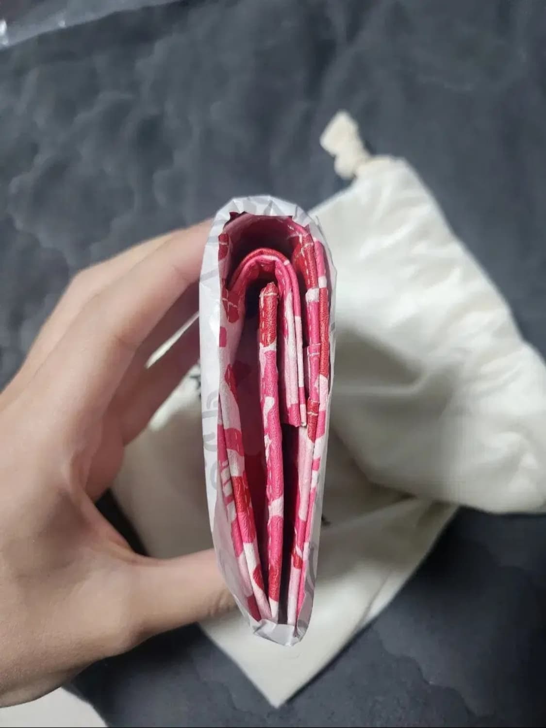 (새상품) 베이프 2025 지갑 핑크 상품이미지6