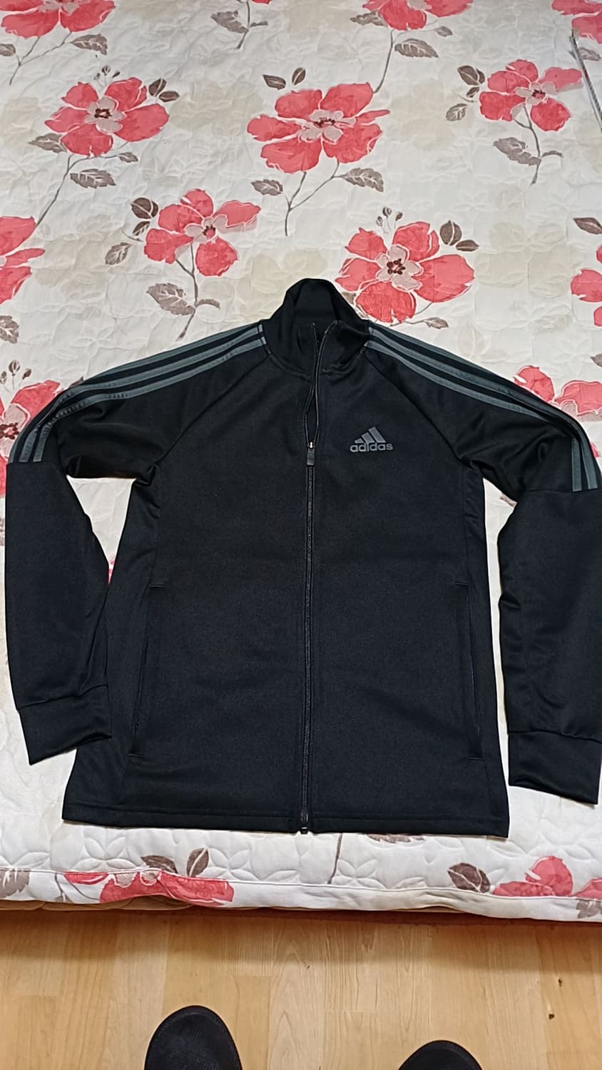 아디다스 저지 90 여성66 가슴46 기장64 상품이미지1