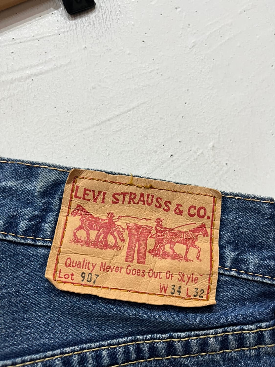 리바이스 907 데님팬츠 Made in CROATIA 상품이미지2