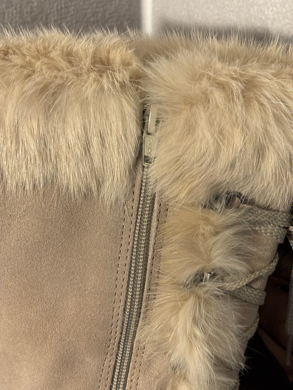 베어파우 스웨이드 퍼부츠 상품이미지3