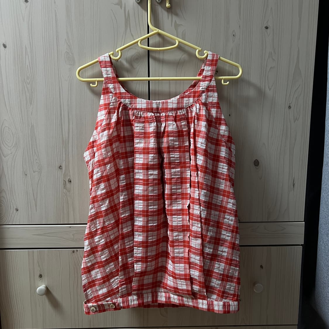 언쿡드 체크 볼륨 슬리브리스 블라우스 상품이미지4