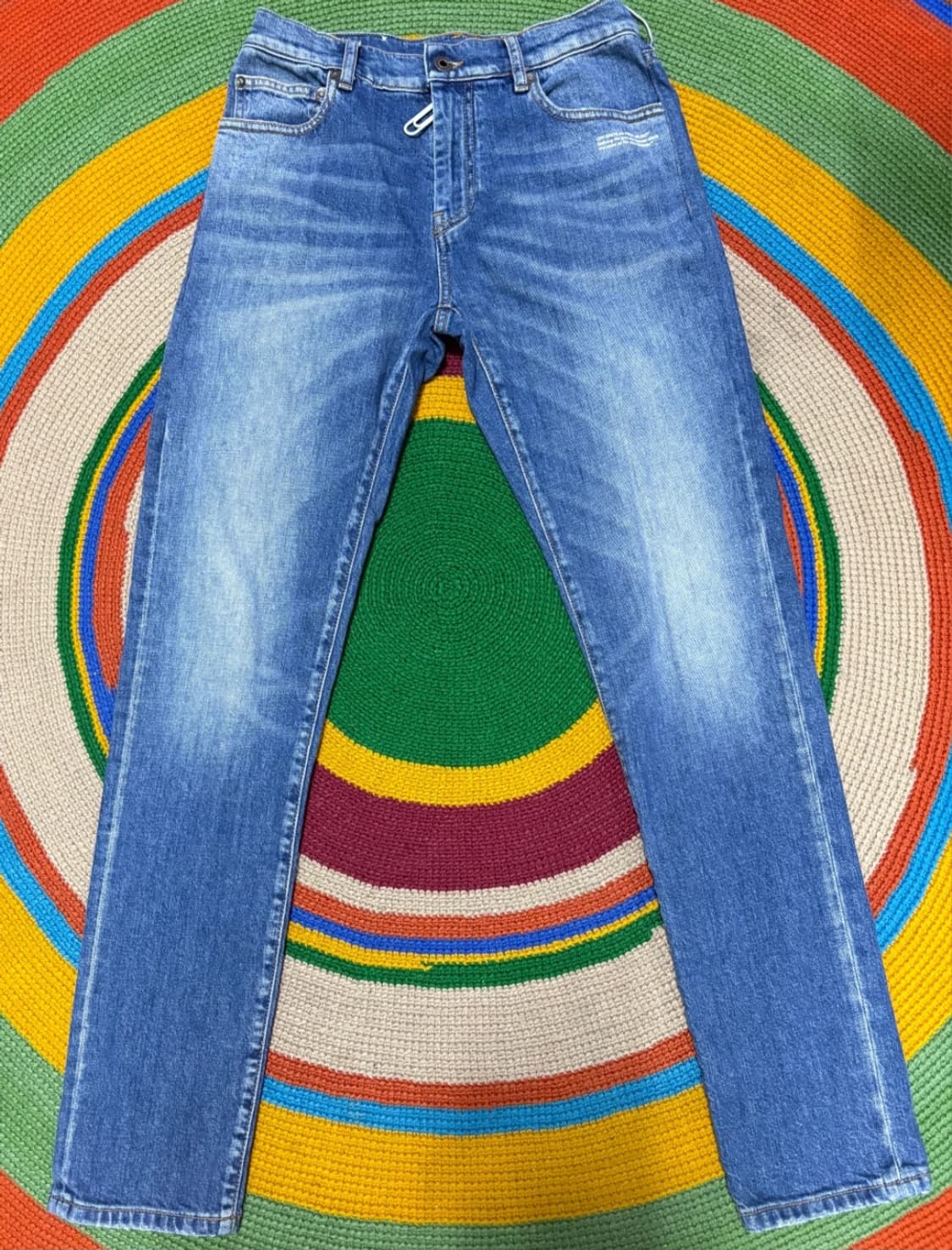 Off -White오프화이트 슬림진중청팬츠

 상품이미지3