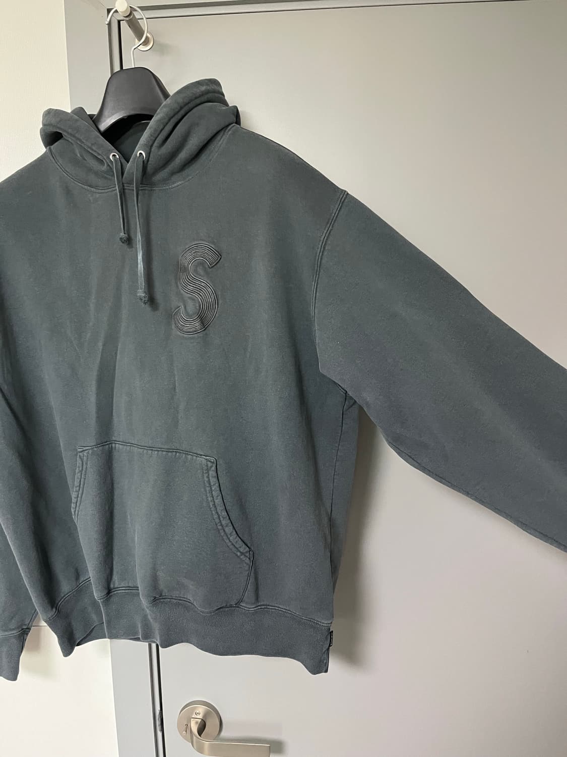 슈프림 23ss 오버다이드 S로고 후디 M 상품이미지8