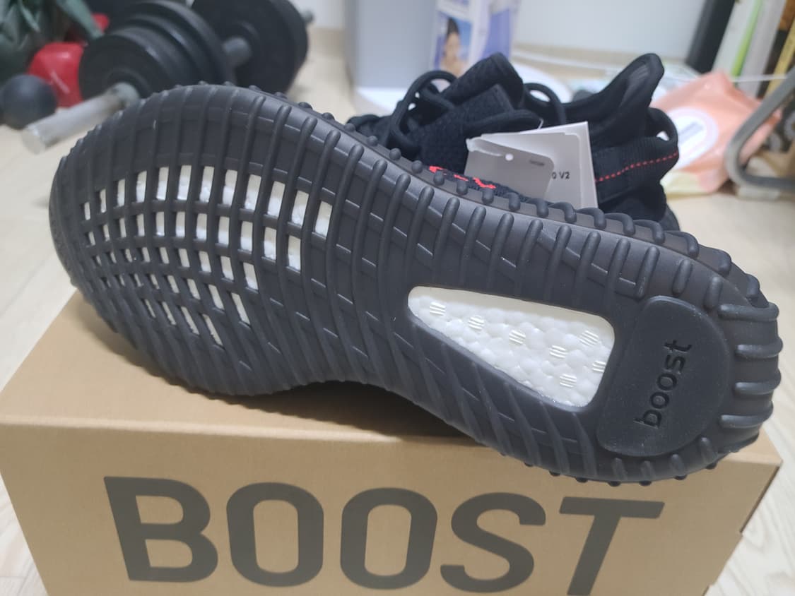 아디다스 이지 부스트 350 V2 브레드 265 상품이미지3