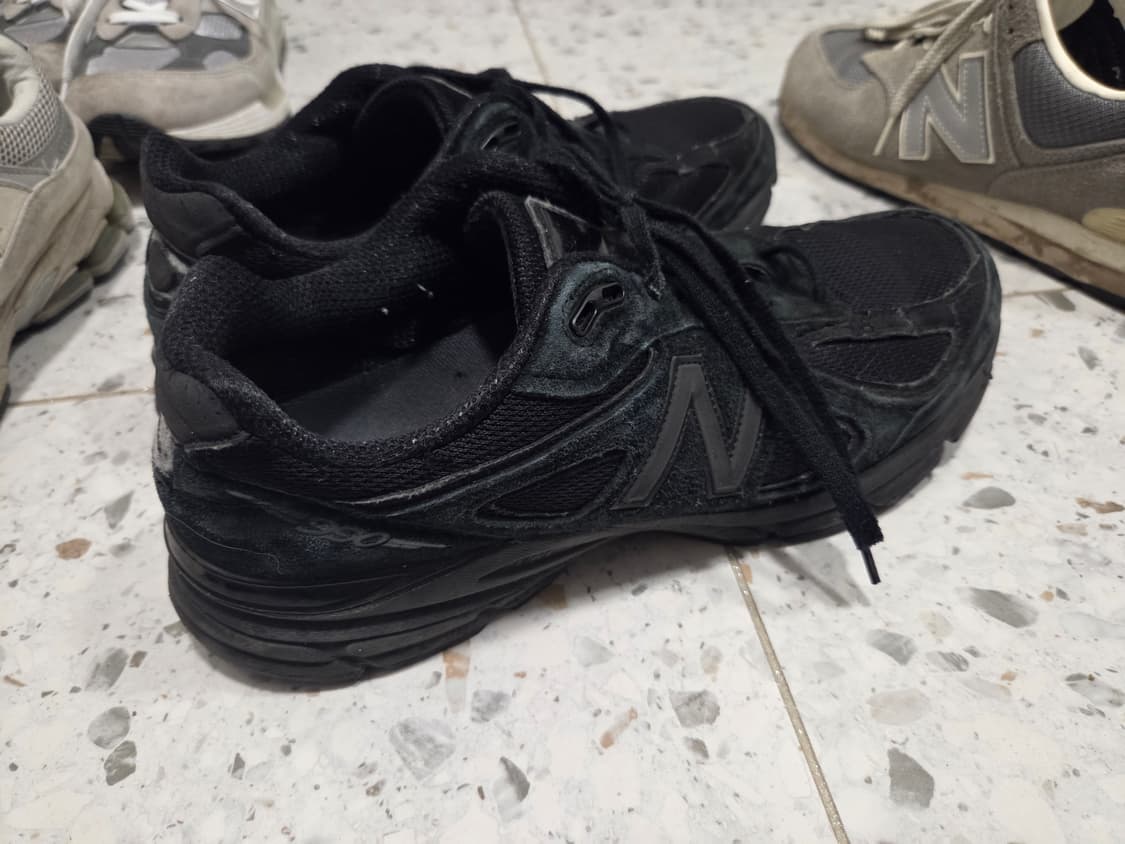 뉴발란스 990 올블랙 스니커즈 290mm 상품이미지2