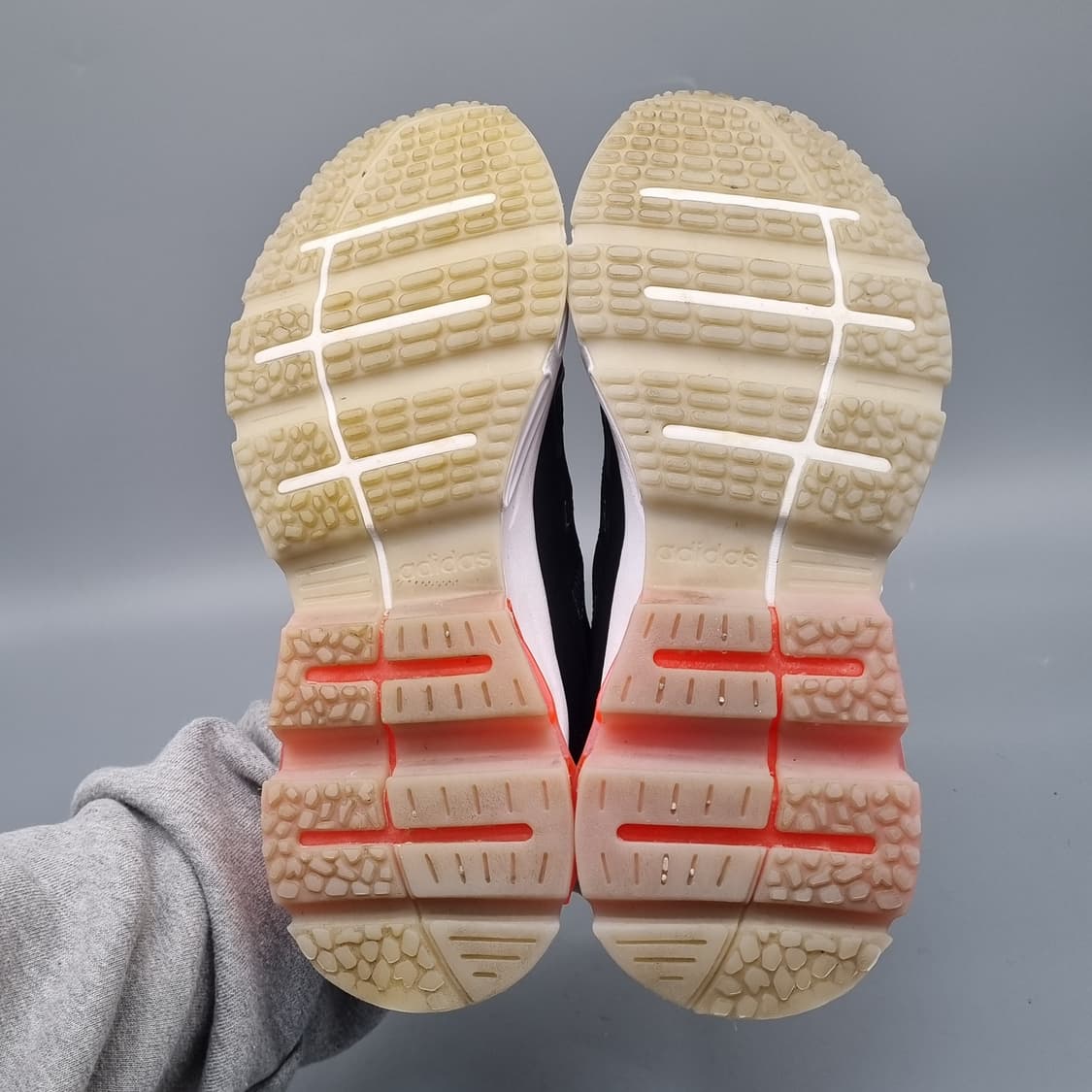 아디다스 쿼드큐브 운동화250  상품이미지3