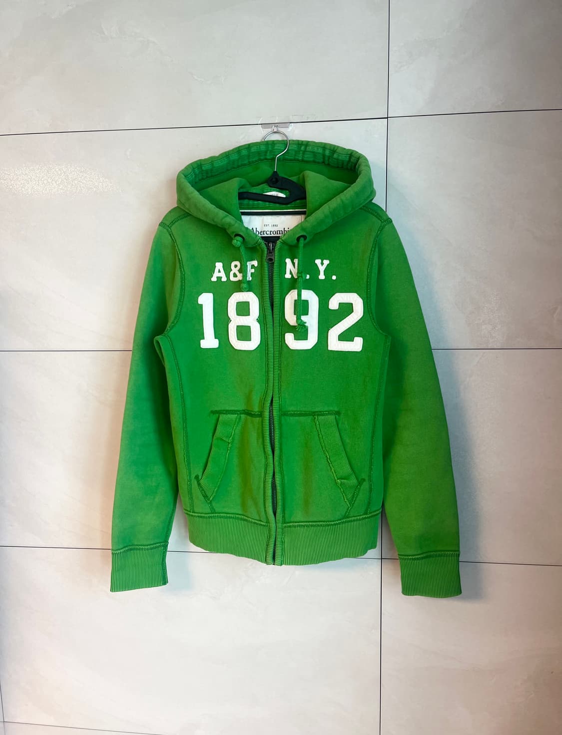 아베크롬비 뉴욕 스펠로고 대장 말차 후드집업 [S] 상품이미지3
