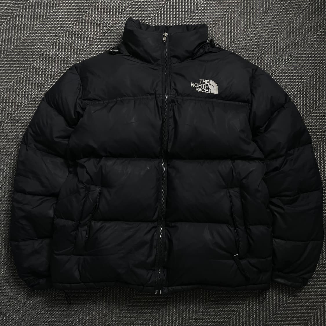 노스페이스 눕시 700 다운 푸퍼 패딩 블랙o 4608 상품이미지1