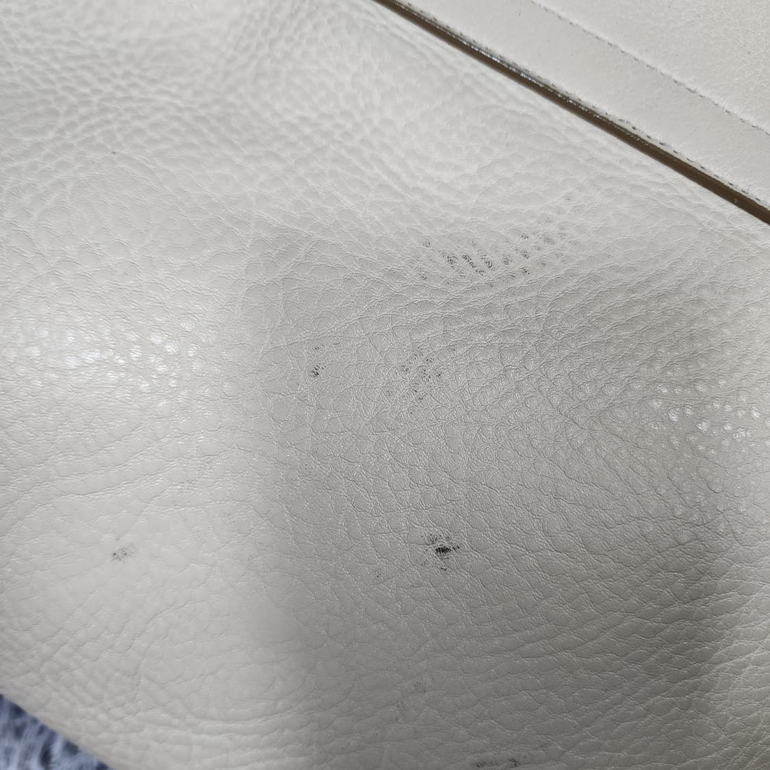 페라가모 레더 간치니 숄더백 상품이미지7